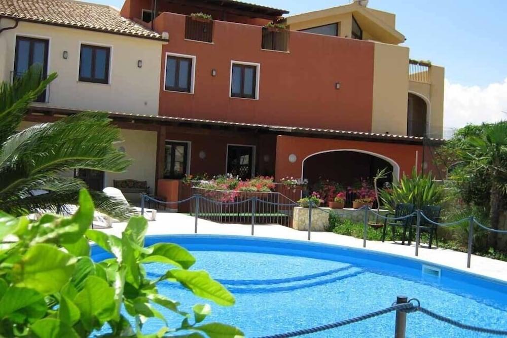 Hotel Isola Di Mozia Марсала Экстерьер фото